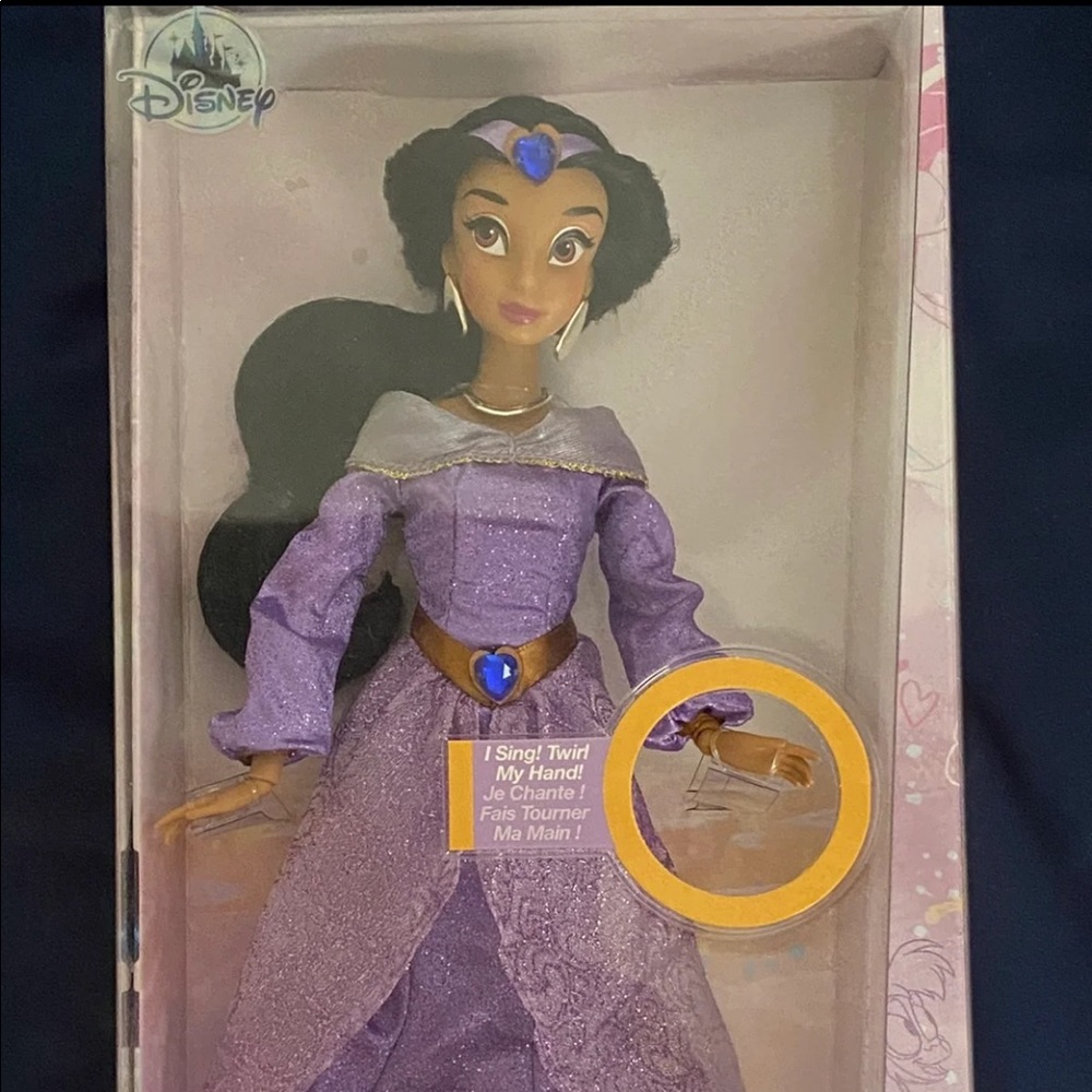 Singing Jasmine Doll New in Box